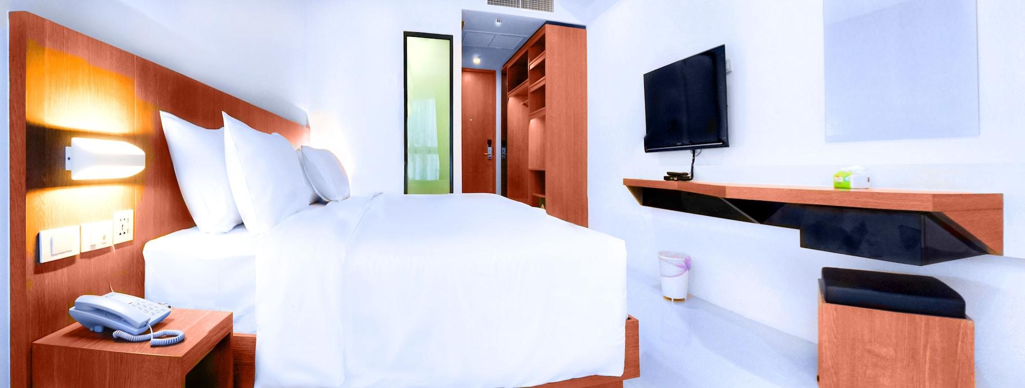 Phoenix Hotel Karon Beach Dış mekan fotoğraf