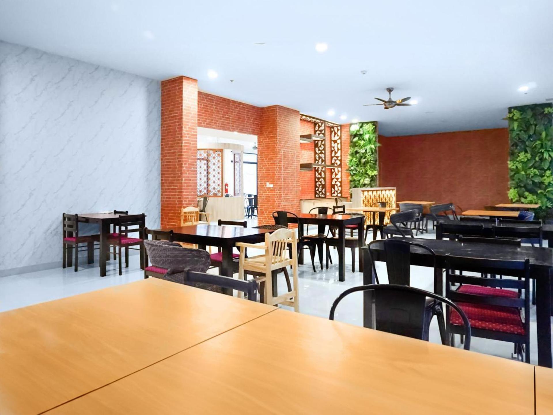 Phoenix Hotel Karon Beach Dış mekan fotoğraf